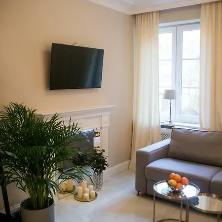 Rycerska - Stone Steps Apartment Warsaw