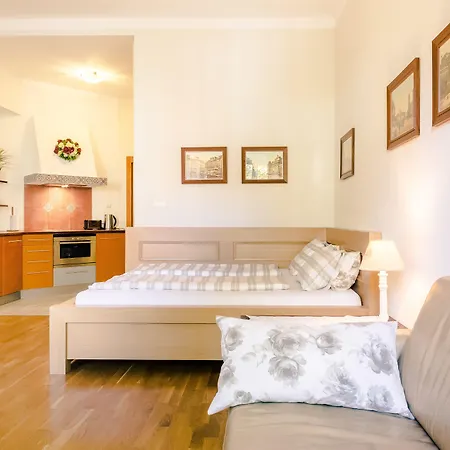 Rycerska - Stone Steps * وارسو