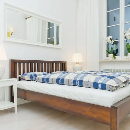 Rycerska - Stone Steps * وارسو