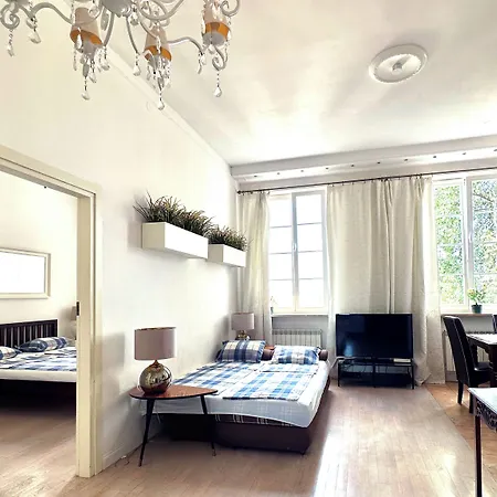 Rycerska - Stone Steps * Warszawa