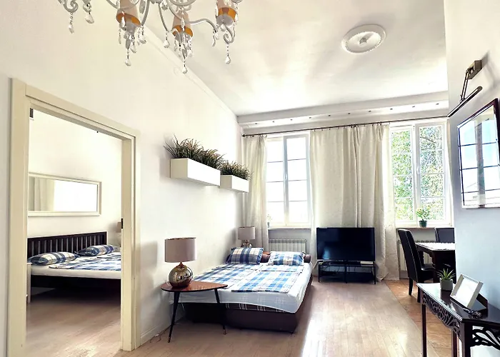 Rycerska - Stone Steps * Varsóvia